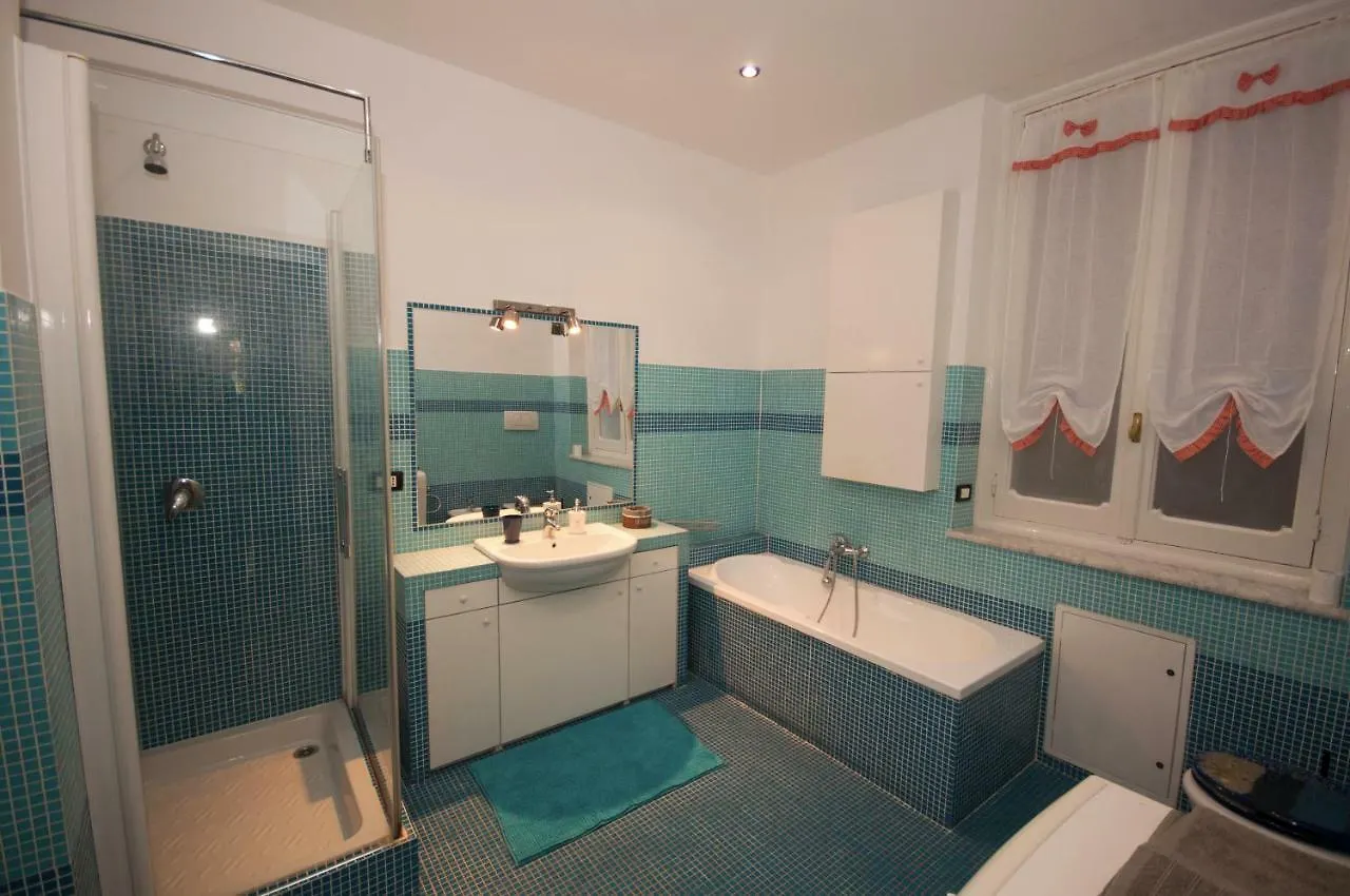 Apartamento Perdiana House Génova 0*,  Italia